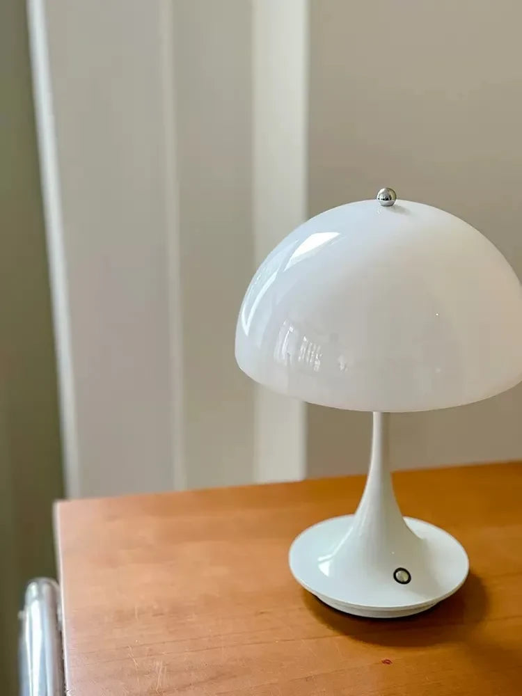 AuroraGlow Classic™ Table Lamp